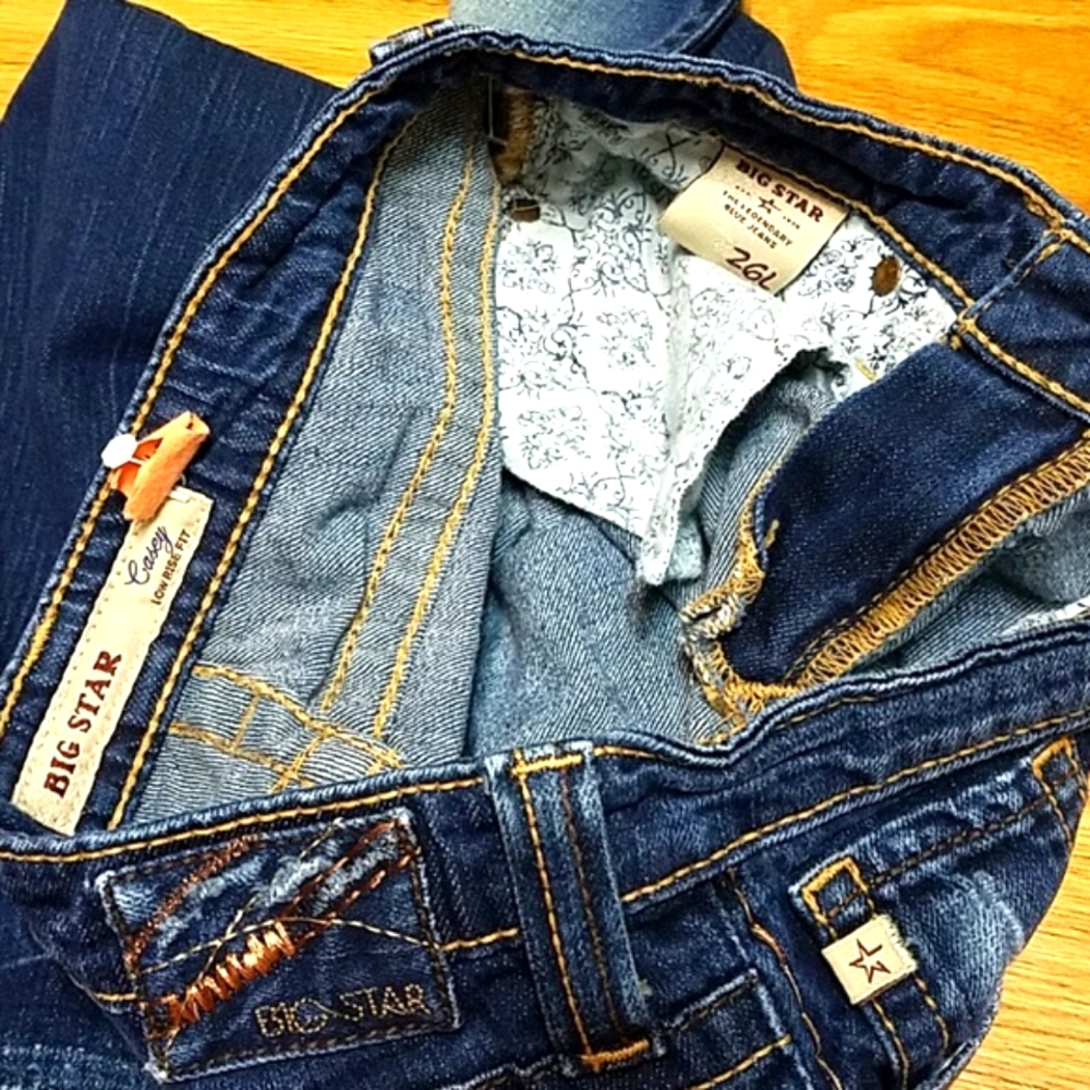 BIG STAR 26x29 2008 CASEY LOW-RISE FIT FADED DISTRESSED DARK WASH BOOTCUT JEANS - Picture 6 of 8